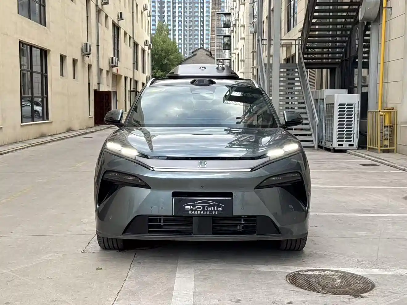 BYD Tang L 2025 DM 175KM Drone Player Edition фото 16