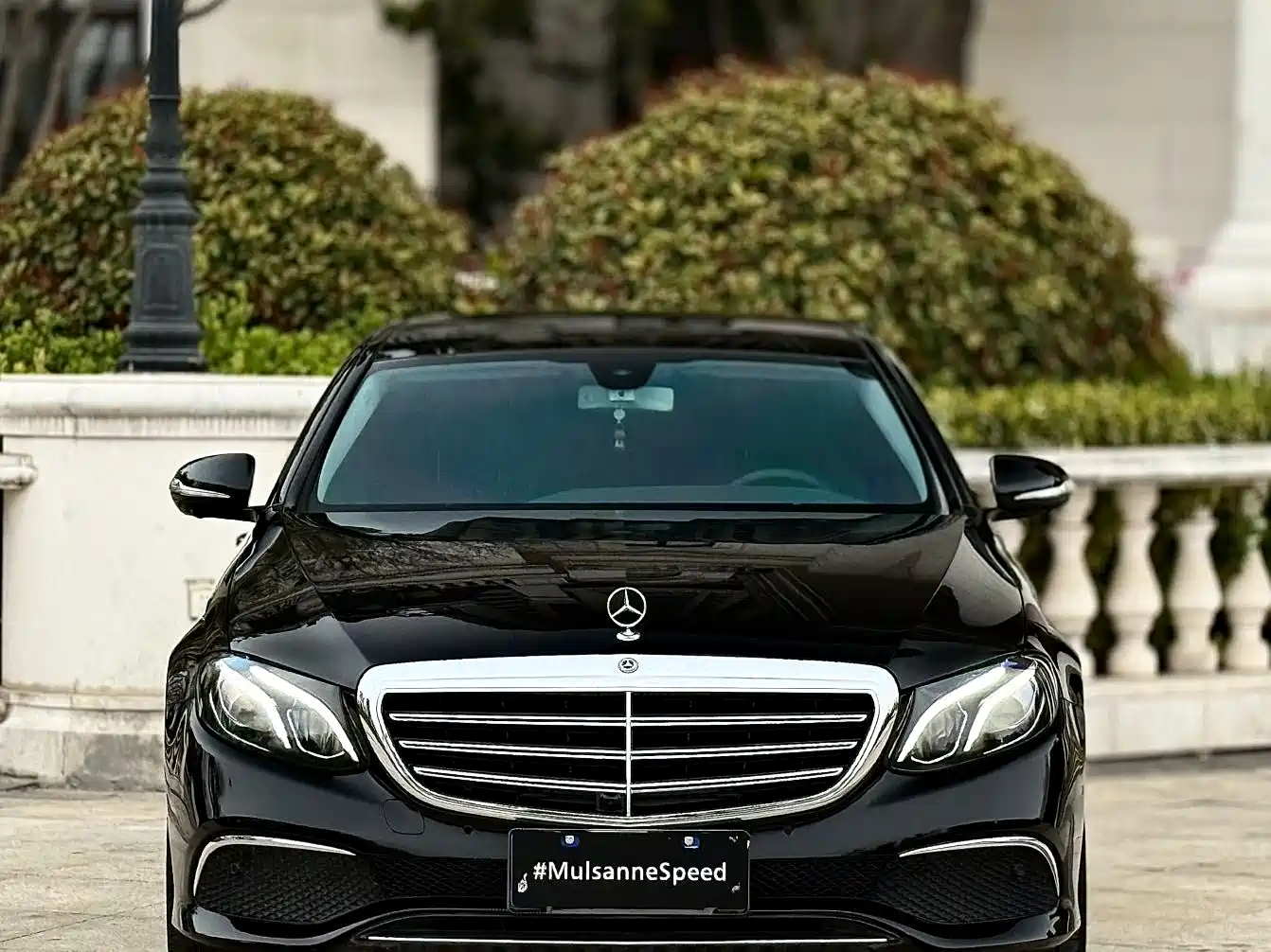 Mercedes-Benz E-Class 2020 E 300 L Luxury Model фото 2