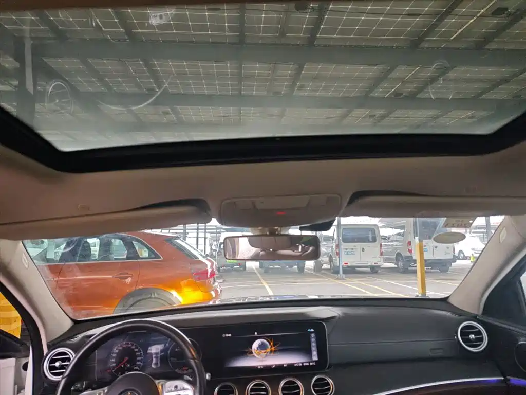 Mercedes-Benz E-Class 2019 E 200 L Sport фото 18