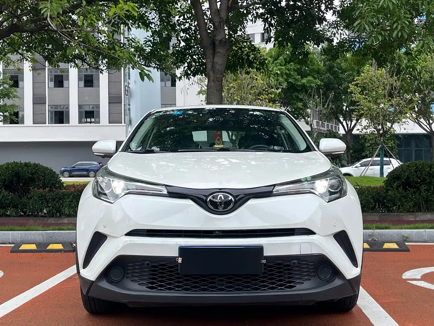 Toyota C-HR 2020 Model 2.0L Comfort фото 2