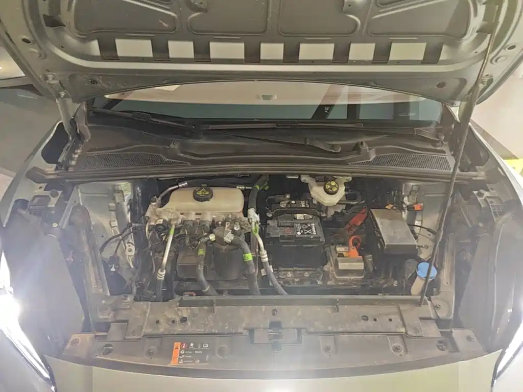 MG MG4 EV 2025 2025 Base Model