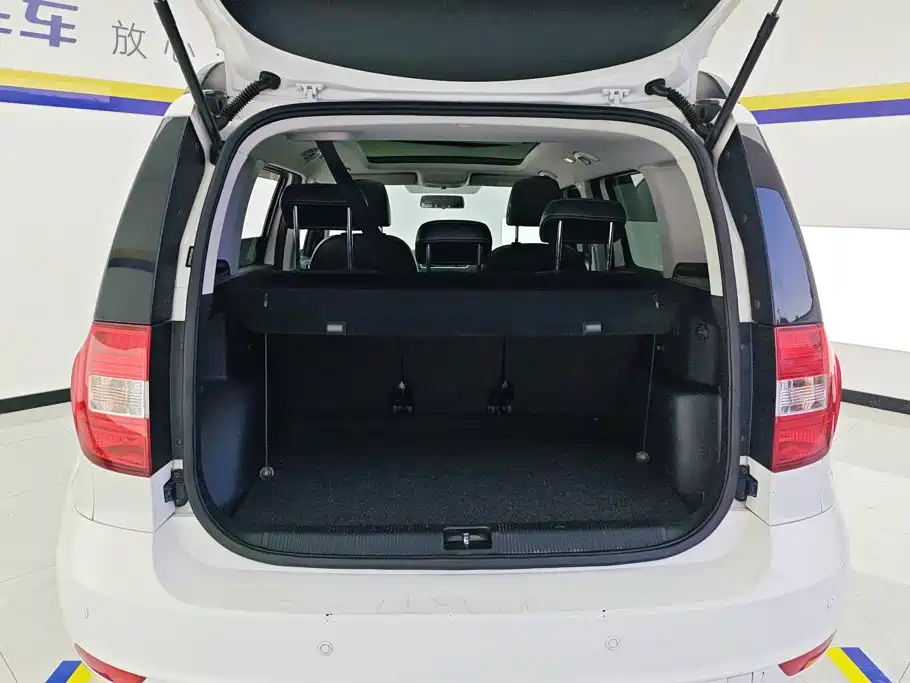 Škoda Yeti 2019 2017 TSI280 DSG Advance