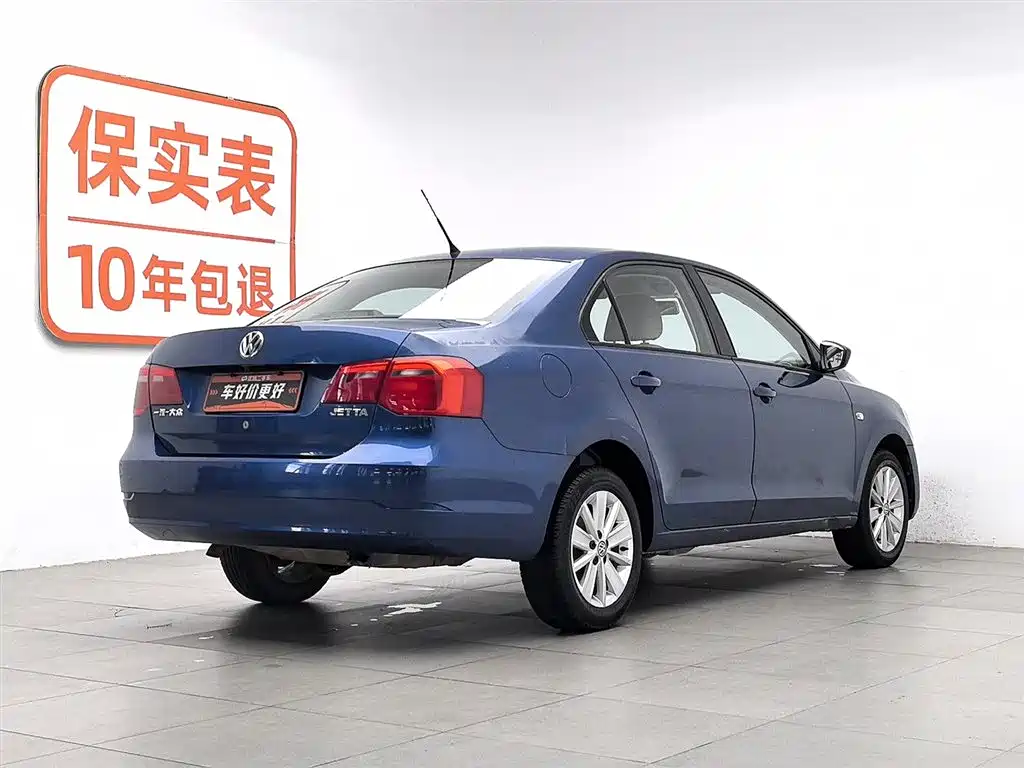Volkswagen Jetta 2013 1.6L Automatic Comfort фото 2