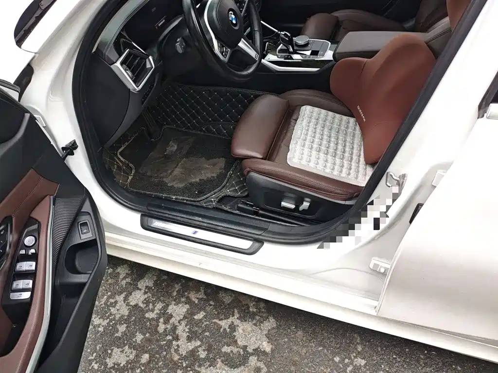 BMW 3 Series 2022 325Li M Sport Package фото 14