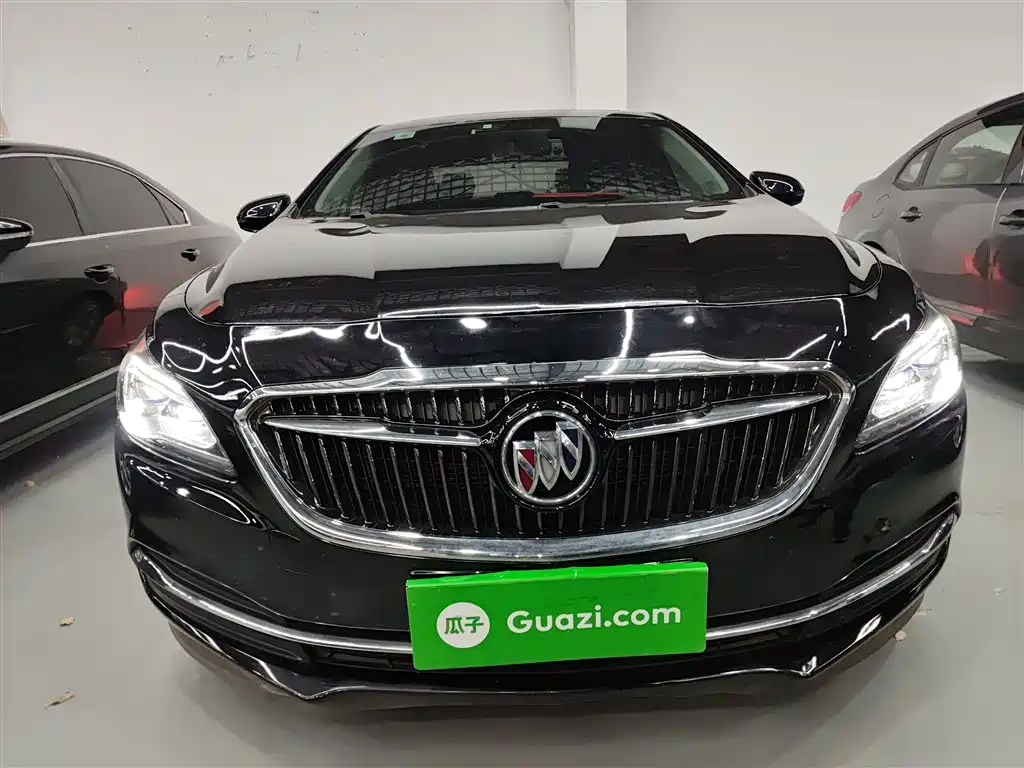 Buick LaCrosse 2018 Model 20T Elite Edition фото 3