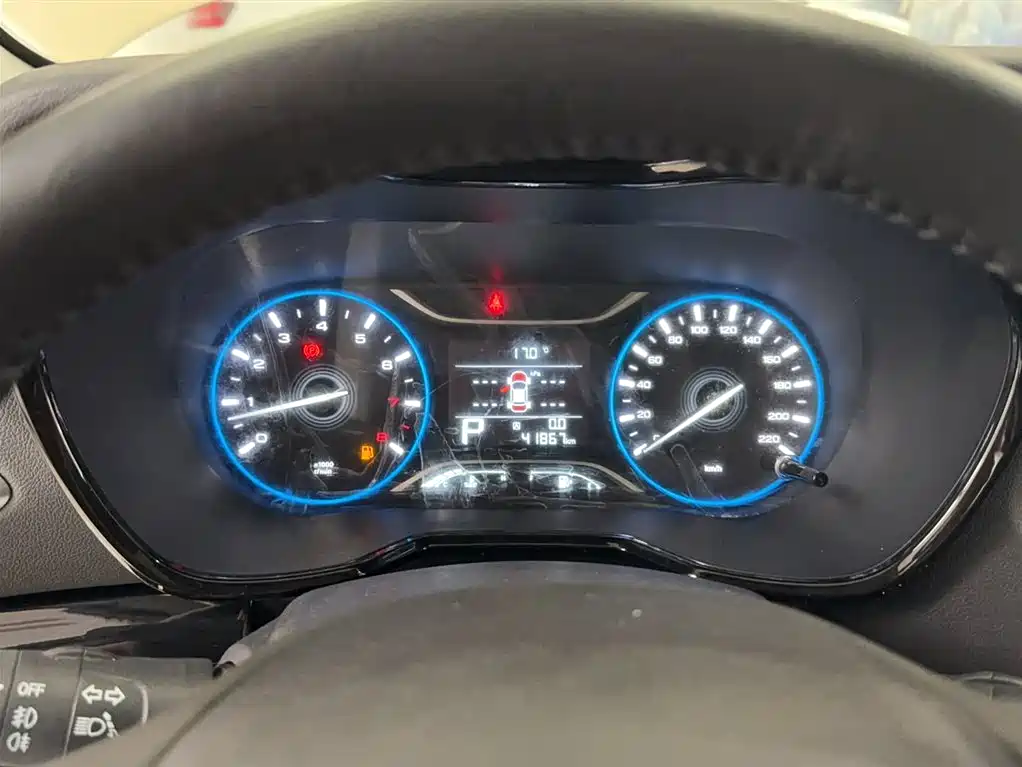 GAC Trumpchi Trumpchi GS4 2018 235T Auto 2WD Supreme Edition фото 12