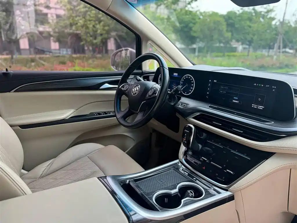 Buick GL8 2022 ES Landmark 653T Flagship фото 7