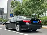 Фото 16 - Lexus LS
