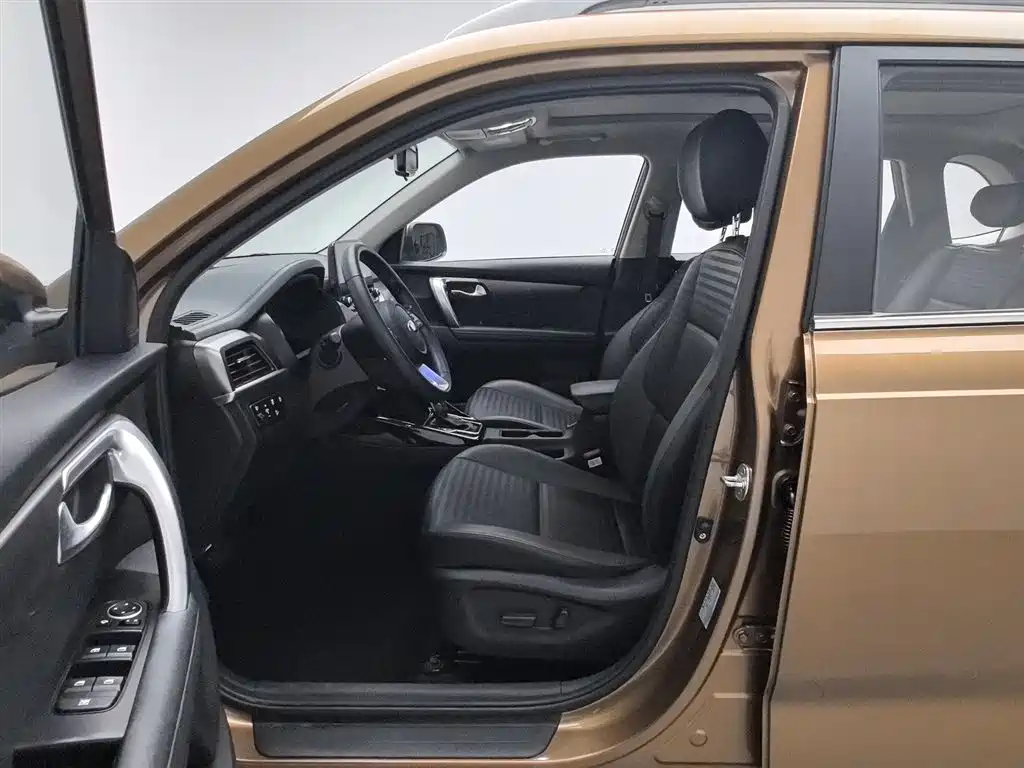 Kia Sportage 2018 2.0L Automatic Smart Luxury (China V) фото 10