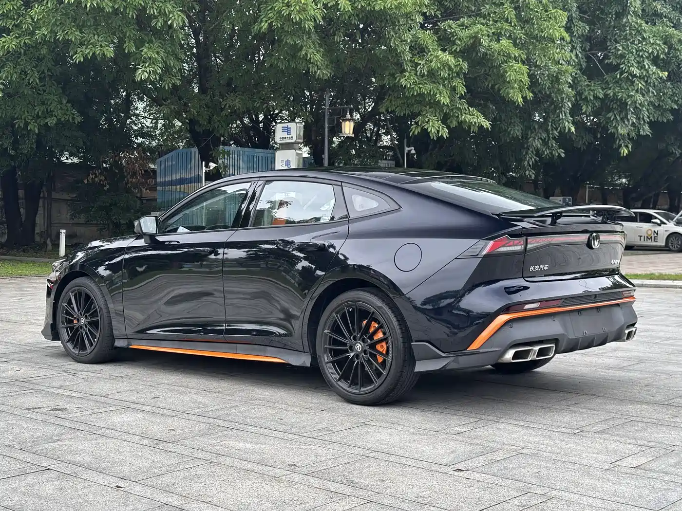 CHANGAN UNI-V