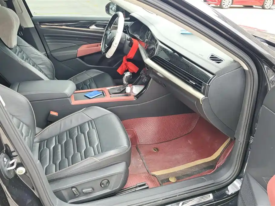Volkswagen Passat 2019 330TSI Elite (China V) фото 8