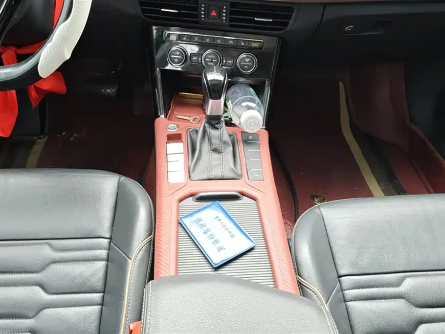 Volkswagen Passat 2019 330TSI Elite (China V) фото 16