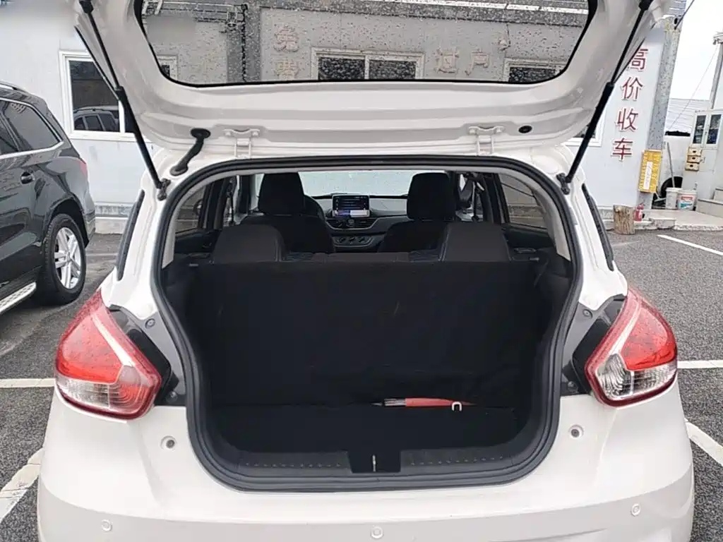 Baojun 310 2020 2020 1.2L Manual Comfort Edition