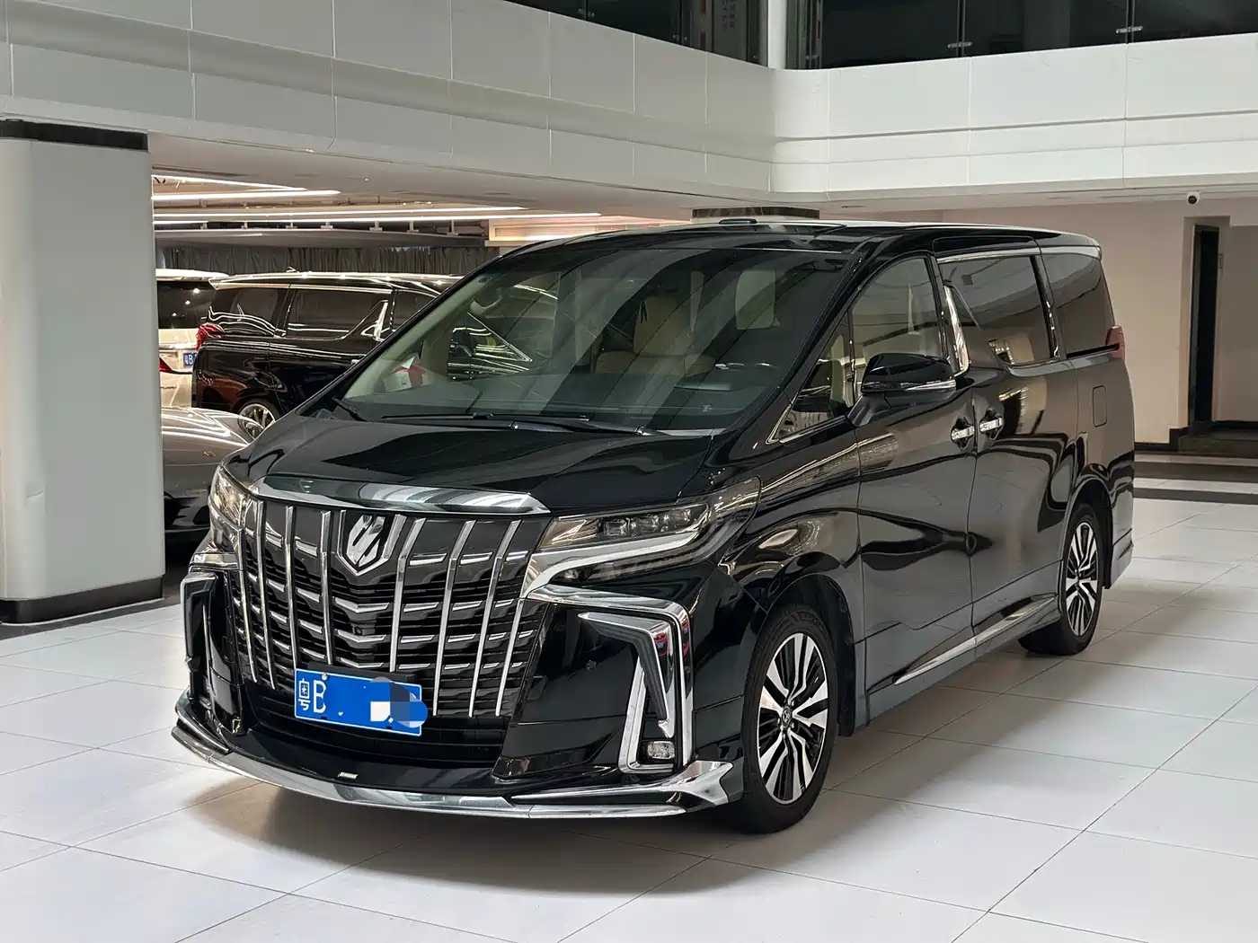 Toyota Alphard 2015 3.5L Luxury Edition