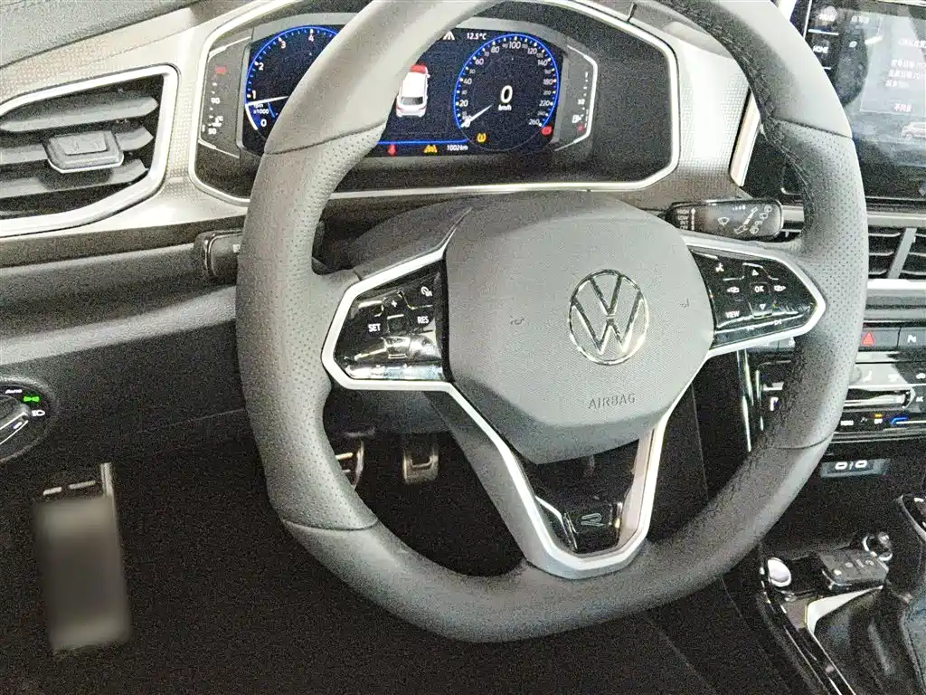 Volkswagen T-ROC 2025 Facelift 300TSI DSG 2WD Dawn Edition фото 7
