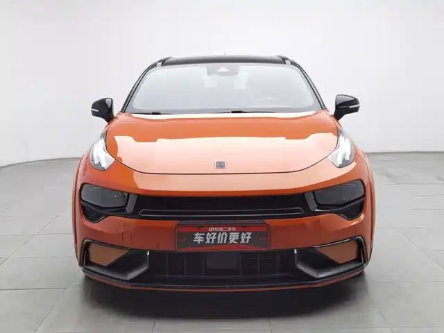 Lynk & Co 02 Hatchback 2021 2.0TD Halo — фото 3