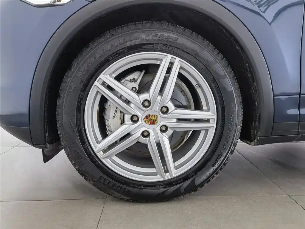 Porsche Cayenne 2011 Cayenne S 4.8L фото 17