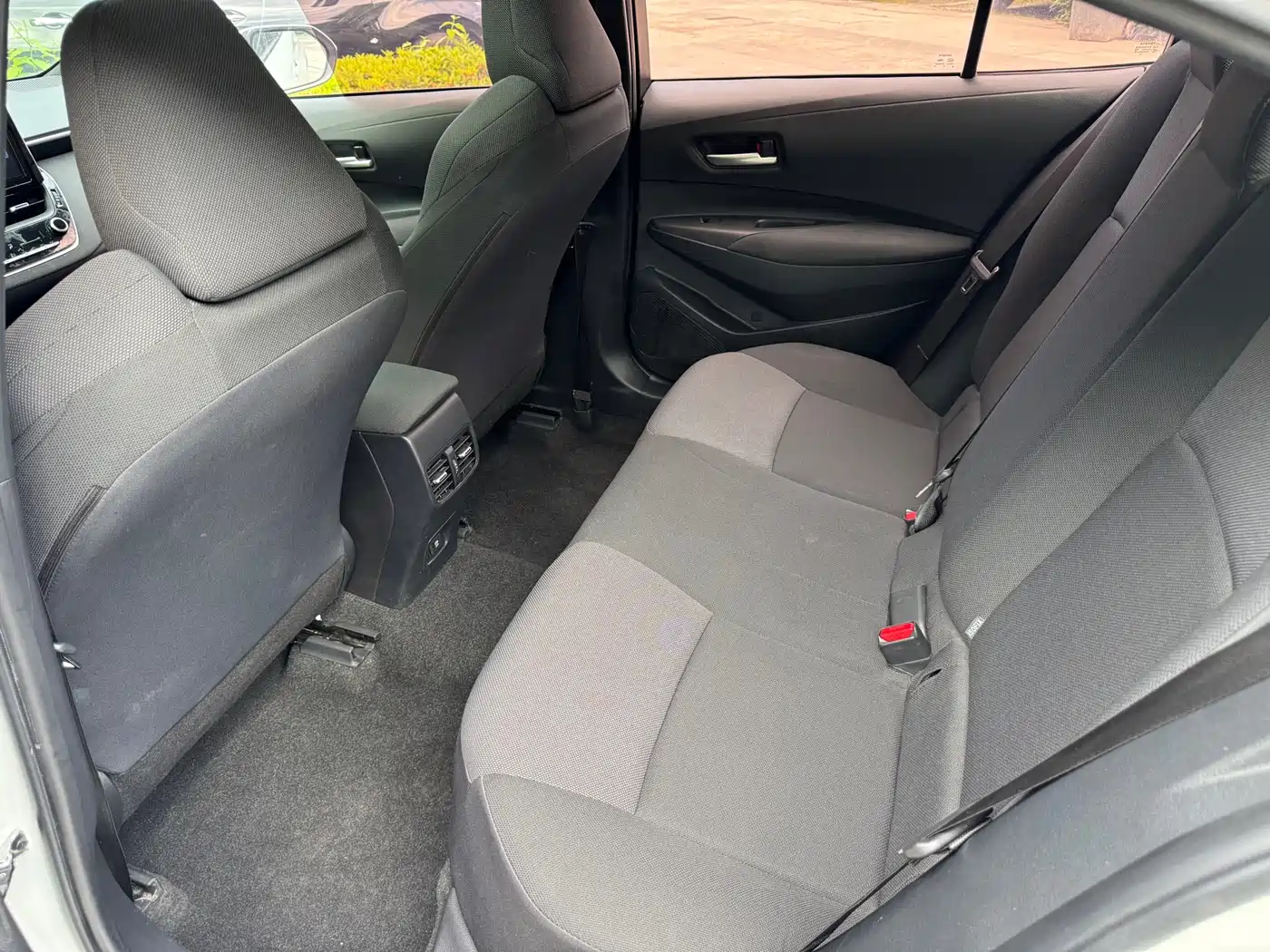 Toyota Levin 2021 185T CVT Luxury Edition фото 10