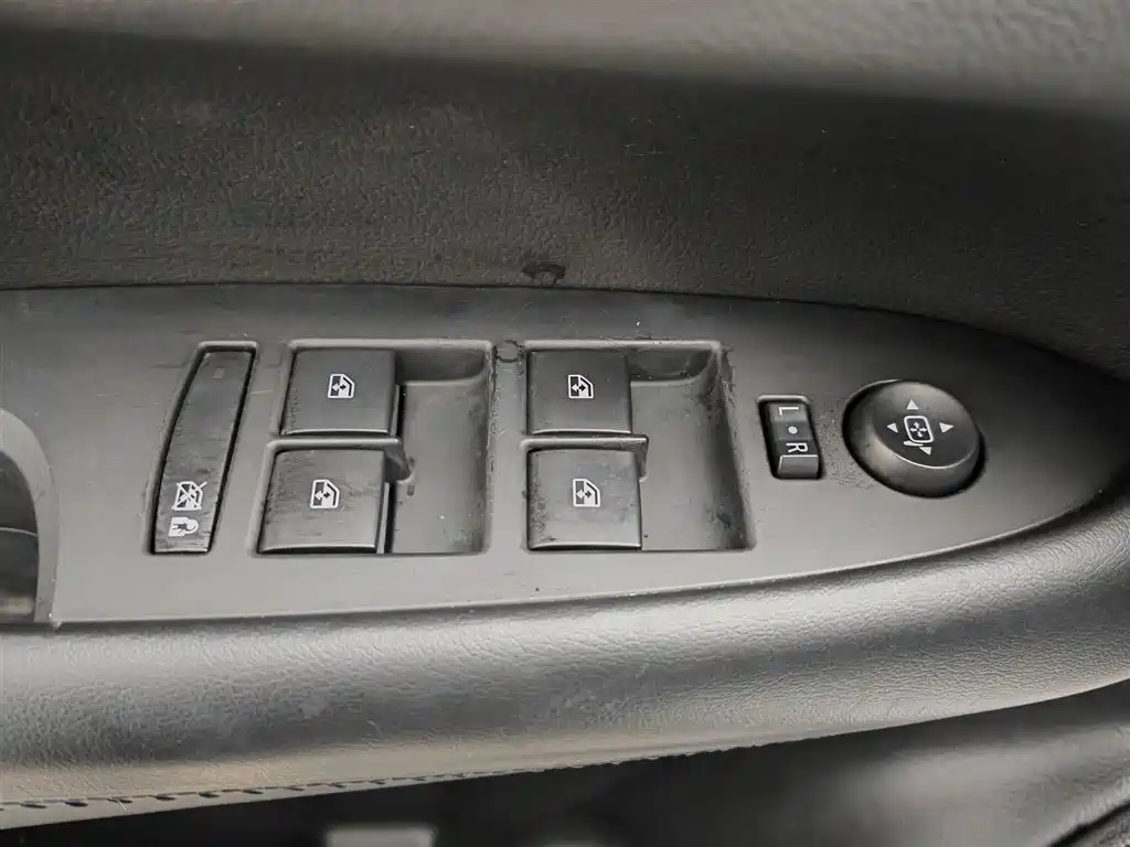 Cadillac ATS-L 2017 28T Technology фото 9