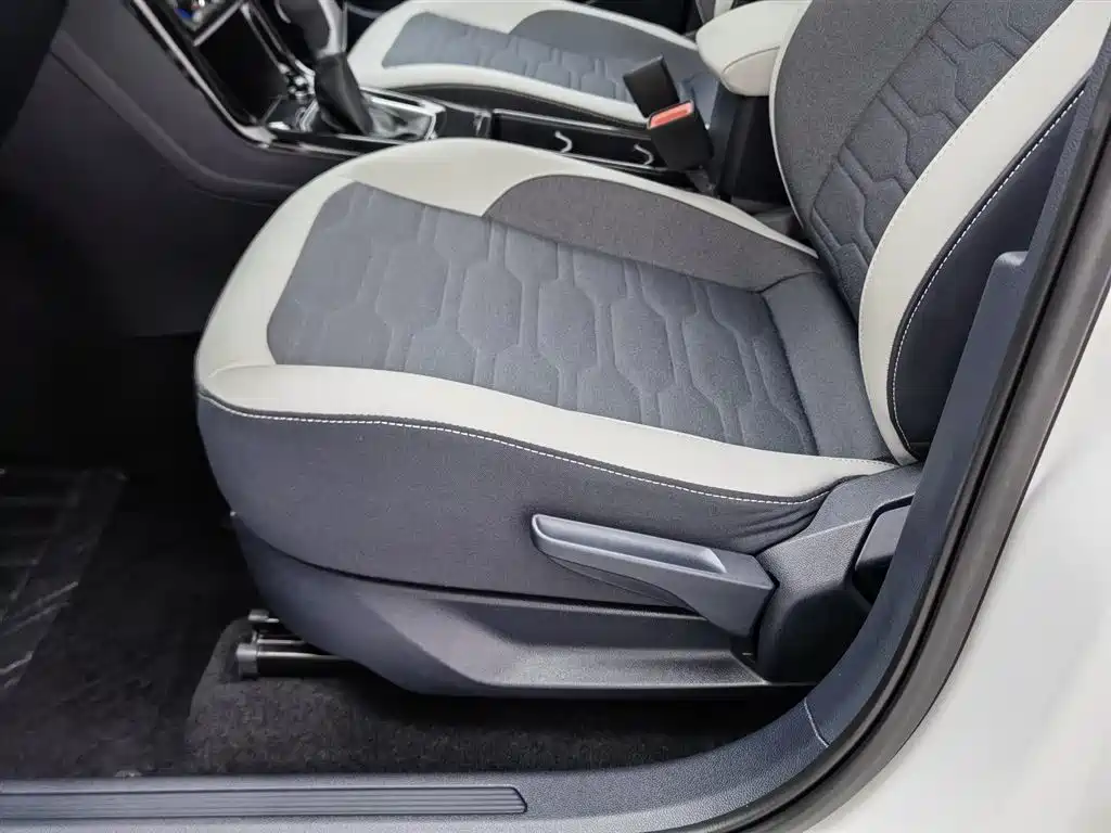 Volkswagen Tharu 2025 New Edge 1.5L Aspiration Edition фото 20