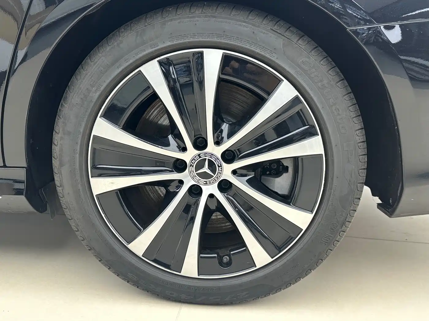 Mercedes-Benz E-Class New Energy 2022 E 350 e L Plug-in Hybrid Sedan фото 12