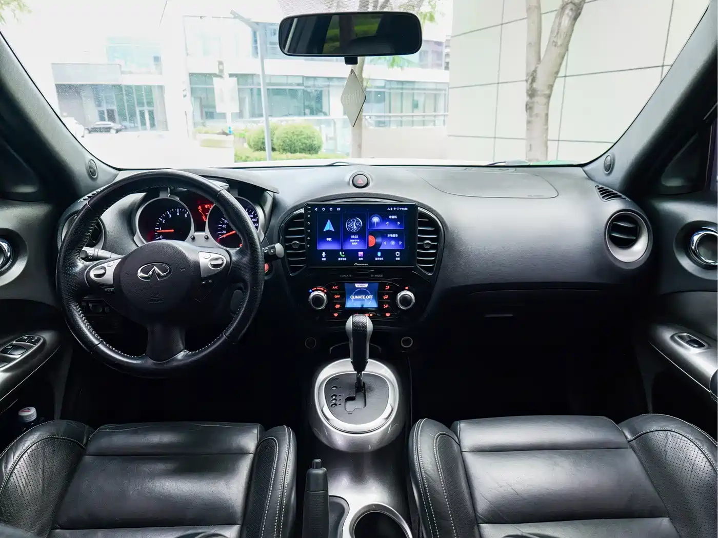 Infiniti ESQ 2015 2014 1.6T Dynamic Edition