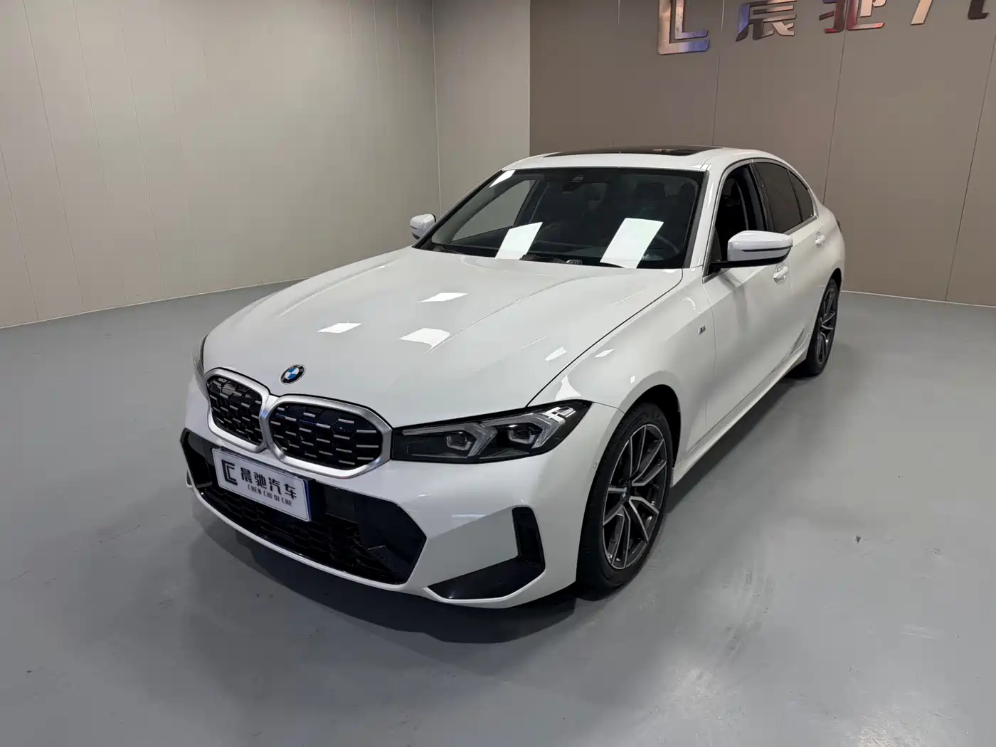 BMW 3-SERIES