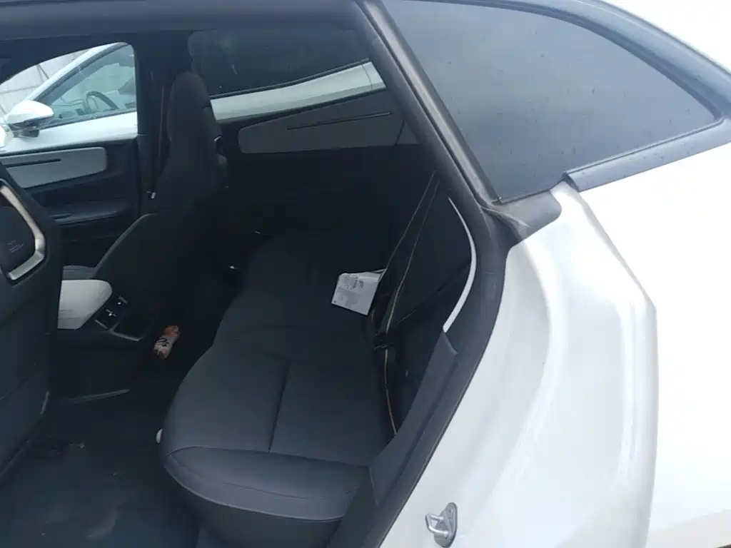 Polestar 4 2024 2024 Dual Motor Long Range PLUS Twin-Star Connected Edition