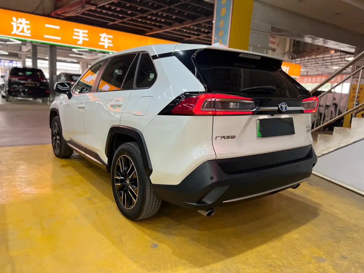 Toyota Wildlander New Energy 2021 High Performance 2.5L 2WD Power Edition фото 5