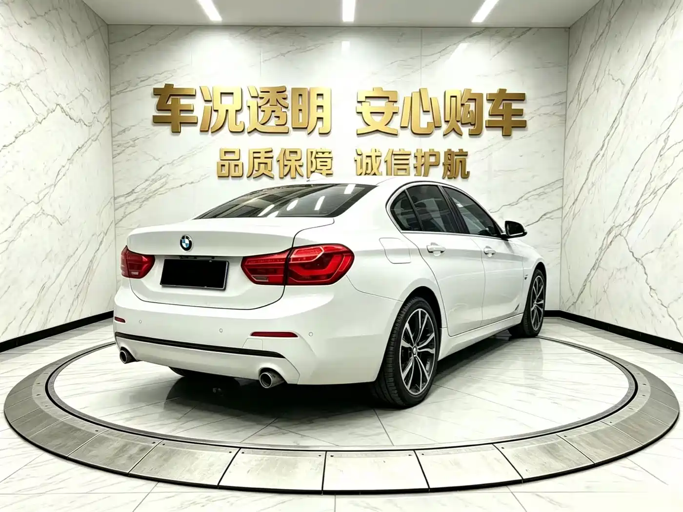 BMW 1 Series 2018 120i Design Package фото 5