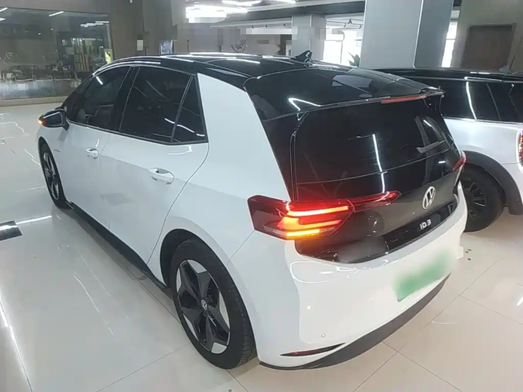 Volkswagen ID.3 2025 2025 Facelift Smart Outstanding Edition
