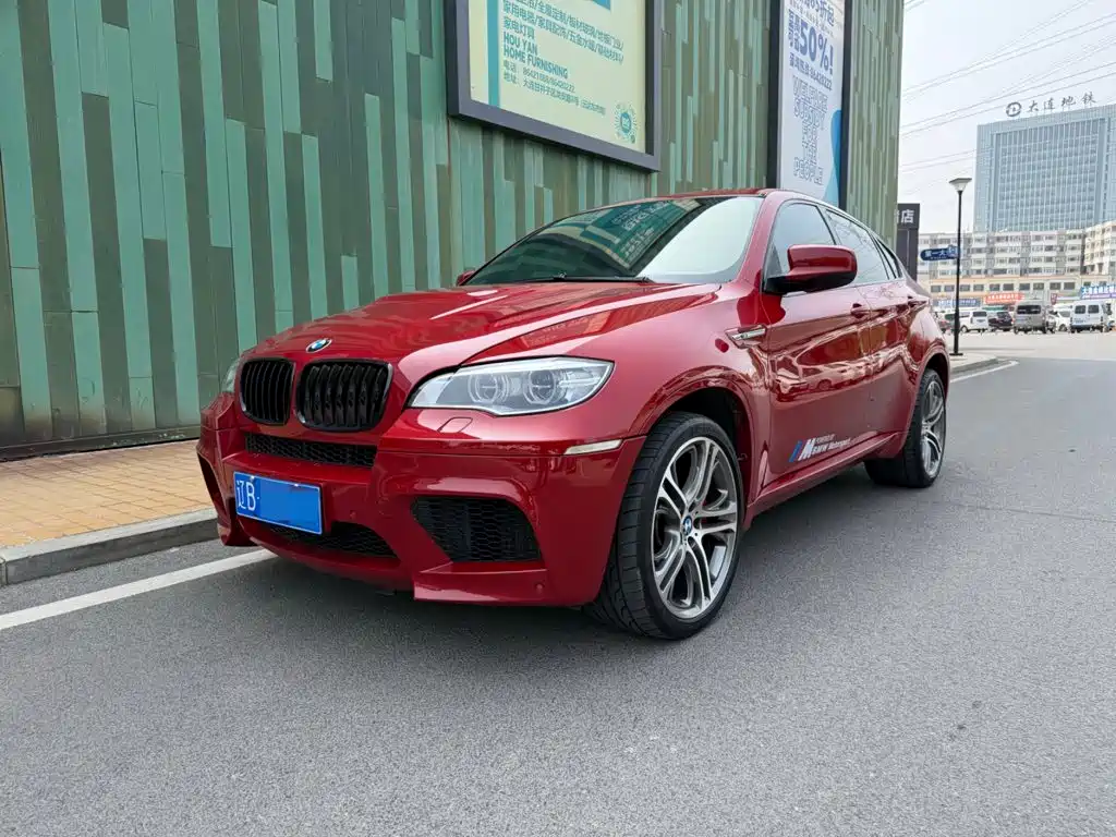 Фото 1 - BMW X6 M