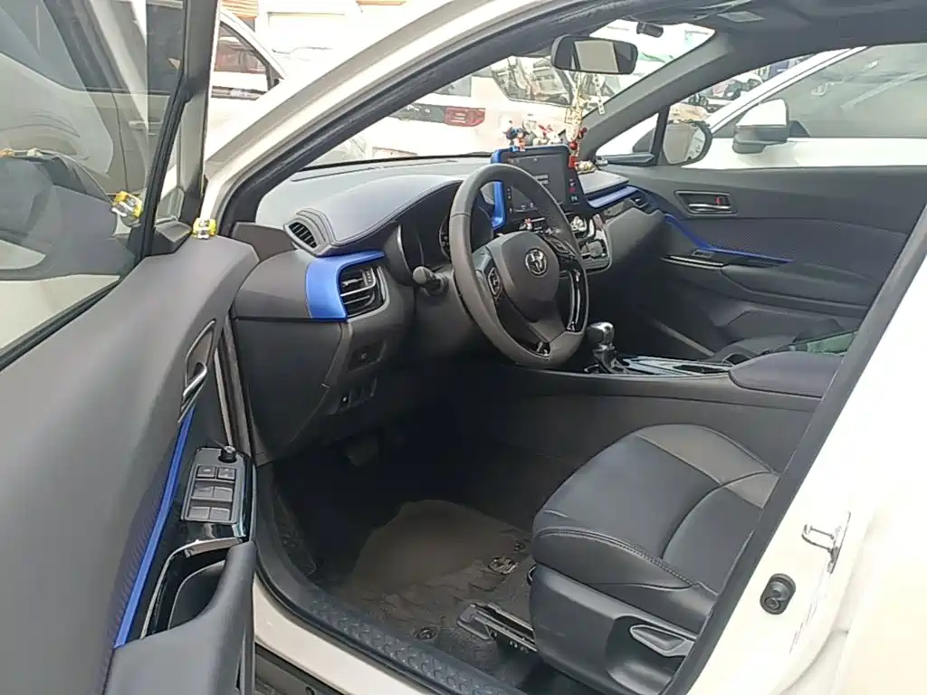 Toyota IZOA 2021 2020 2.0L Yi Chi Edition
