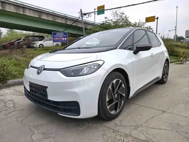 Volkswagen ID.3 2025 Smart Outstanding Edition