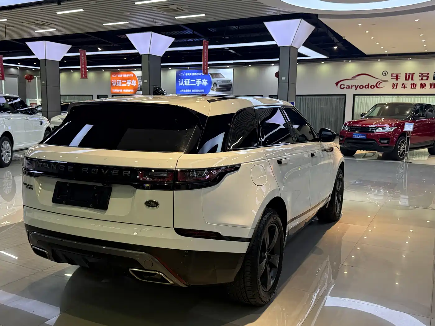 Land Rover Range Rover Velar 2018 P300 S фото 7