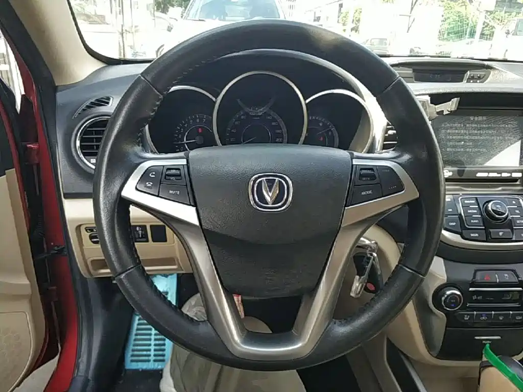 Changan Eado 2015 2015 1.6L Automatic Luxury