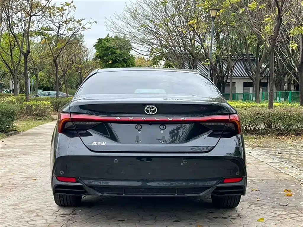 Toyota Avalon 2024 2.0L Luxury Edition фото 24