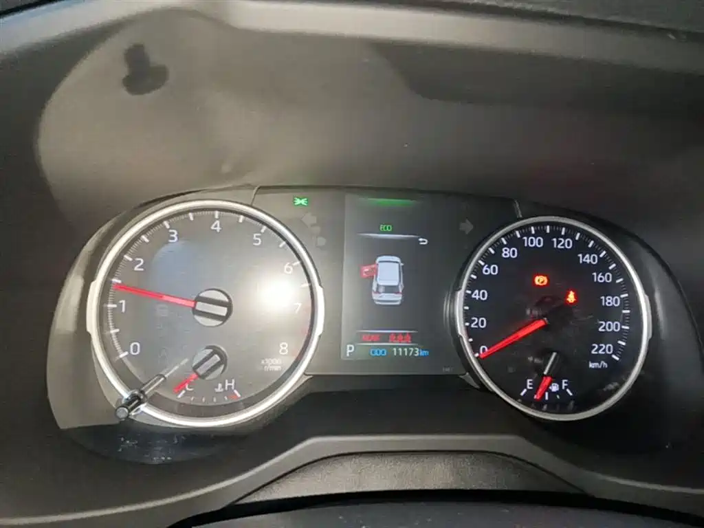 Toyota RAV4 Rongfang 2021 2.0L CVT 2WD Urban фото 12