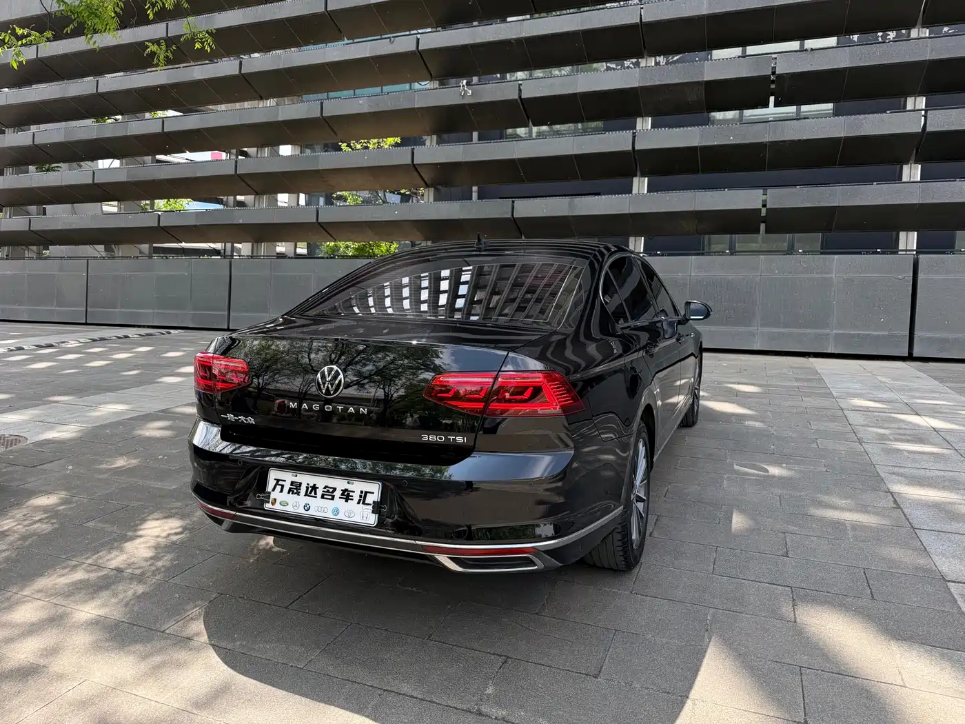 Volkswagen Magotan 2020 380TSI DSG Luxury фото 4