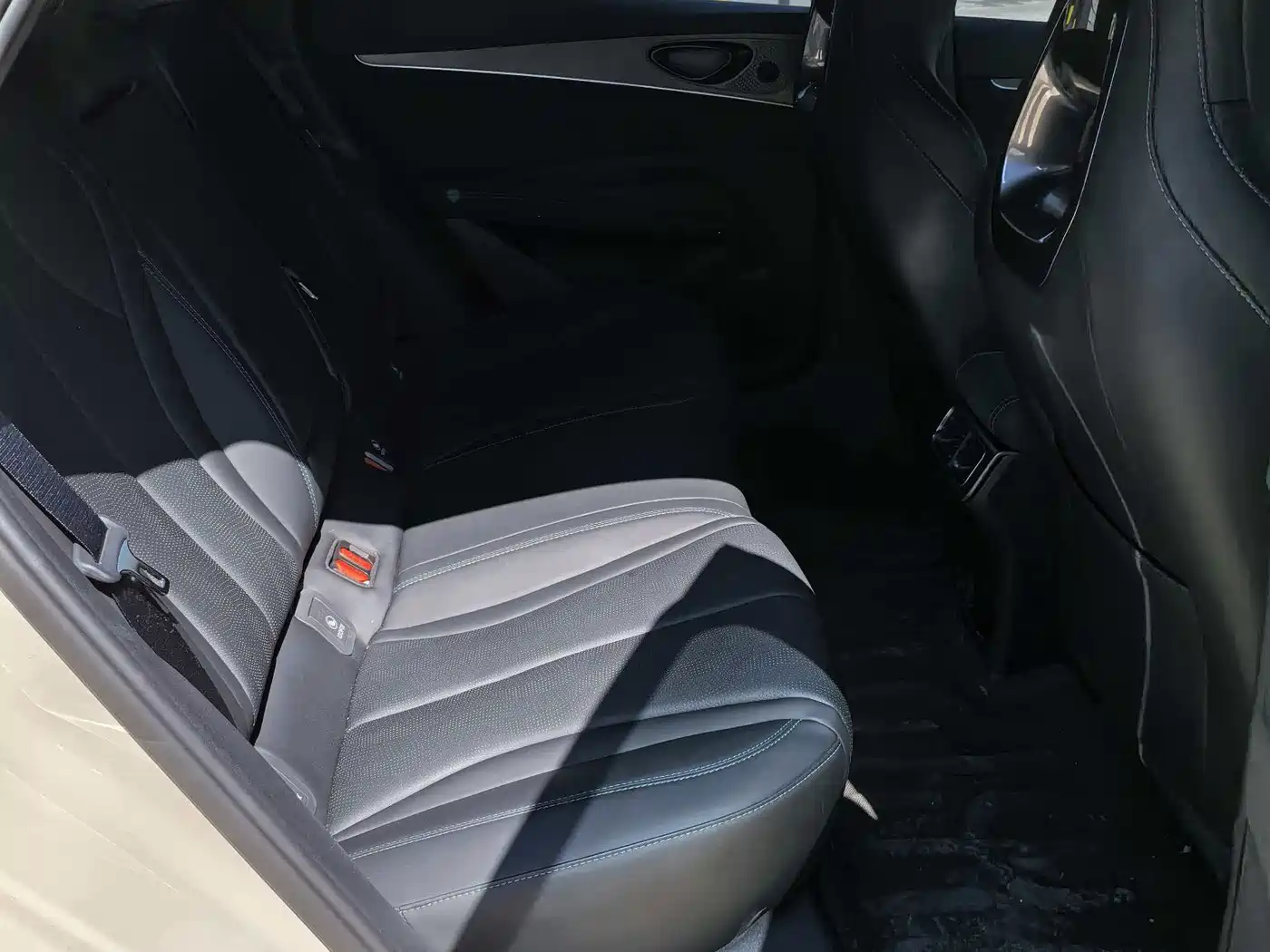 BYD Seal 06 New Energy 2025 DM-i Smart Drive Edition 120KM Luxury фото 9
