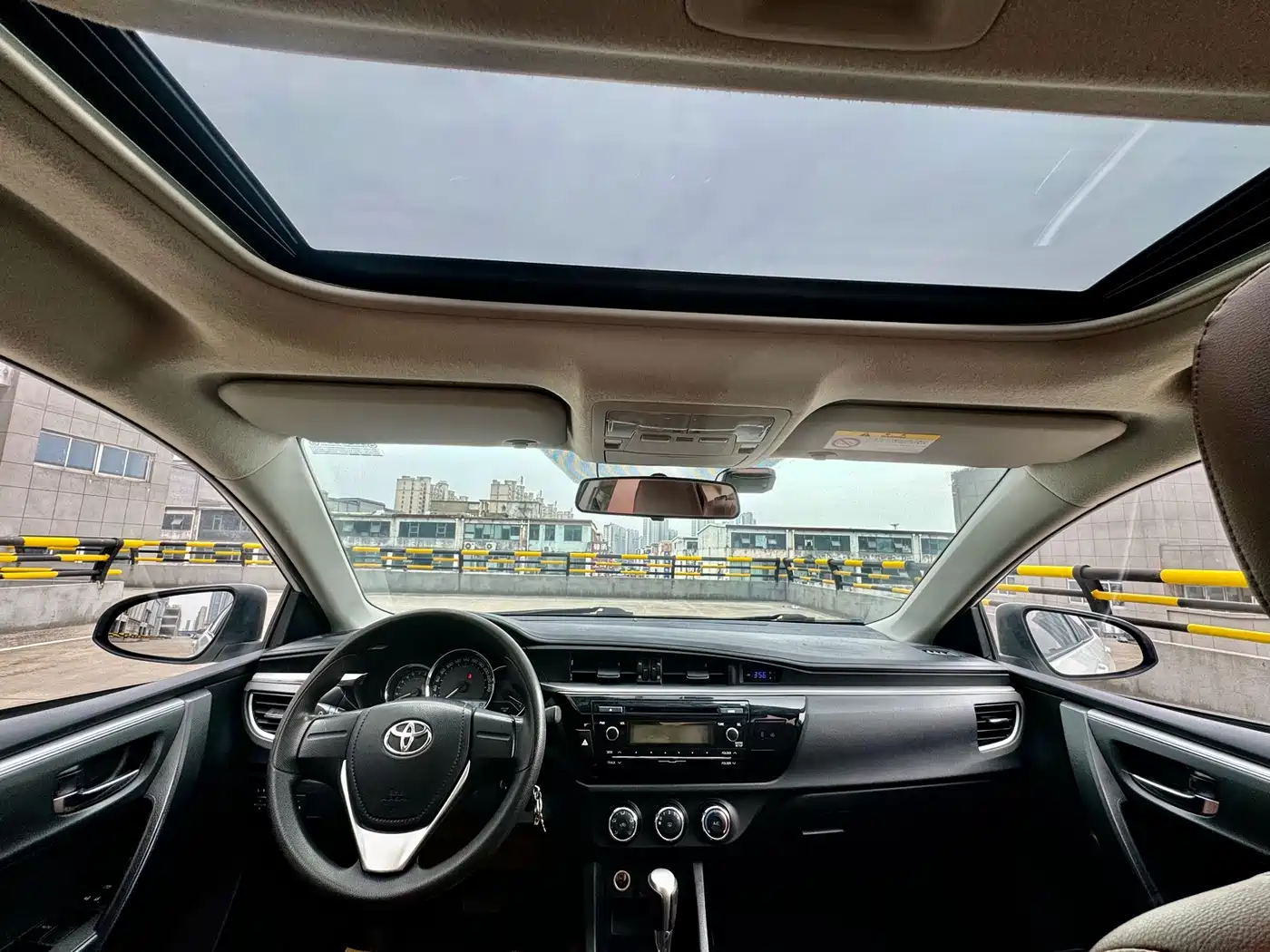 Toyota Levin 2016 1.6G CVT Elite Edition фото 11