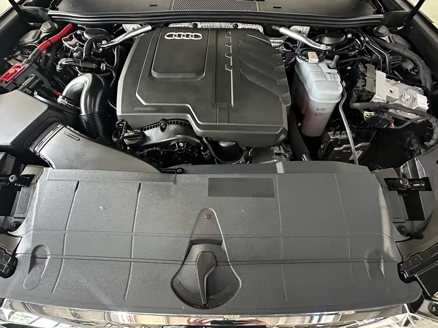 Audi A6L 2023 Facelift 45 TFSI quattro Premium Dynamic фото 18