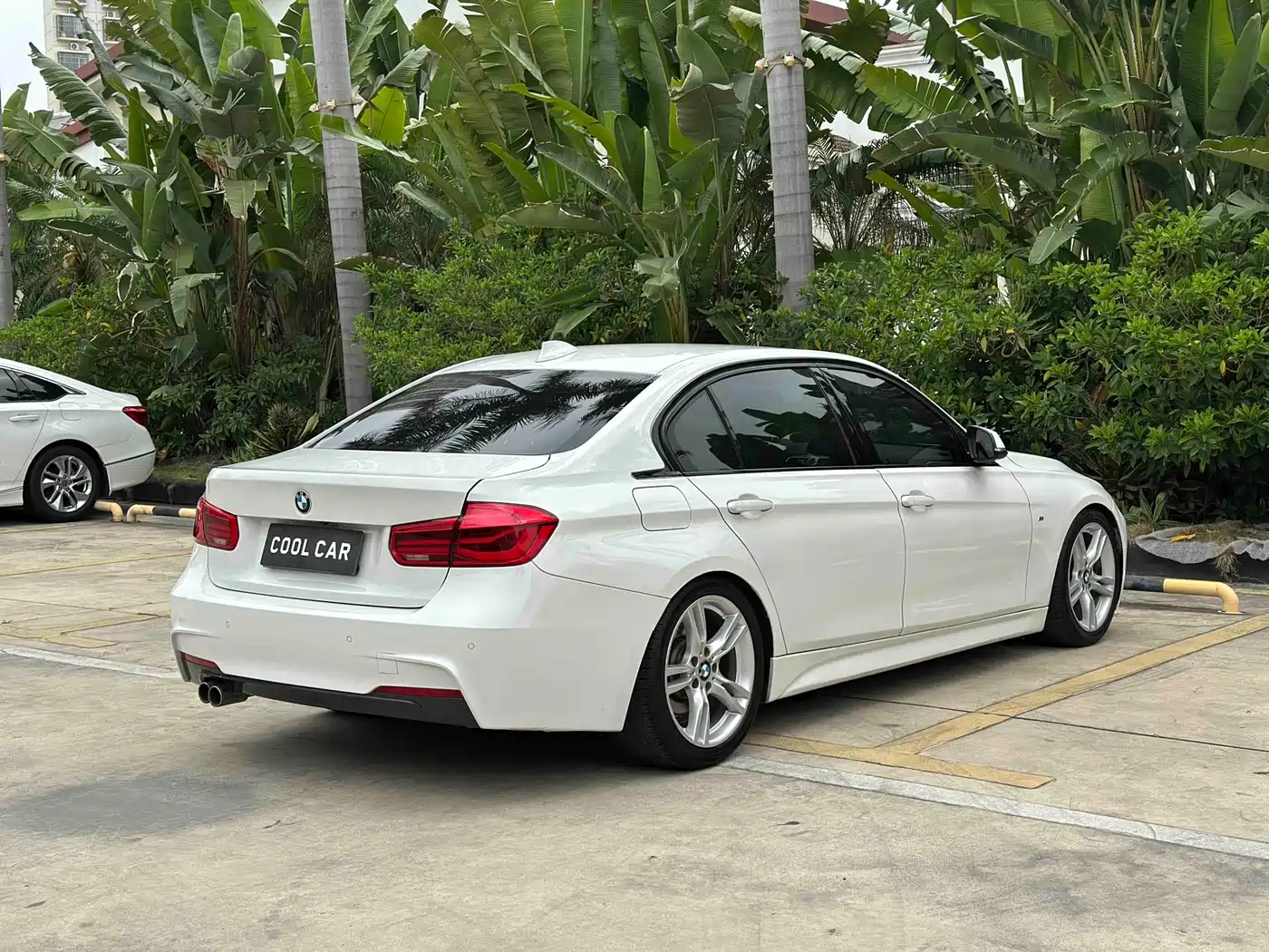 BMW 3 Series 2017 320Li M Sport фото 5