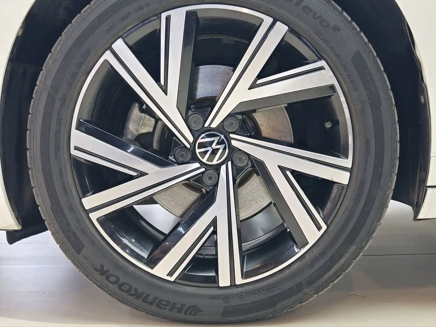 Volkswagen FAW-Volkswagen CC 2021 330TSI Dazzle Edition фото 17