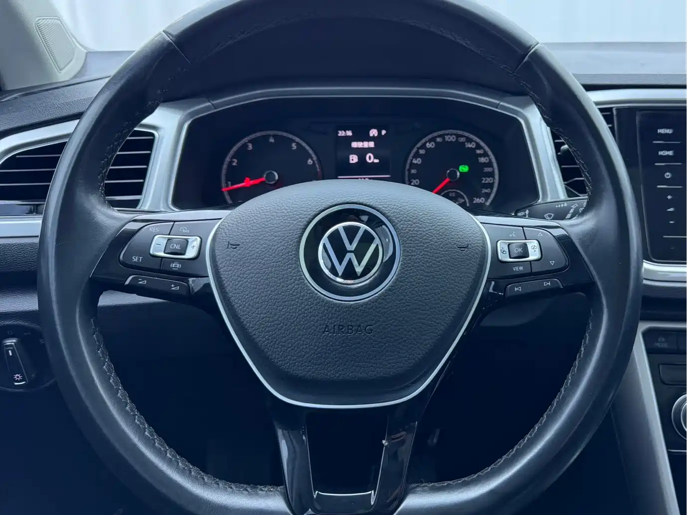 Volkswagen T-ROC 2022 280TSI DSG 2WD Elite PLUS фото 10