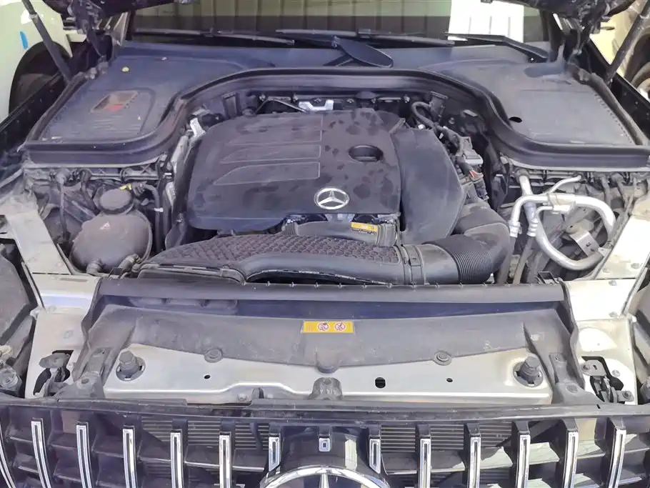 Mercedes-Benz GLC 2021 GLC 260 L 4MATIC Sporty фото 10