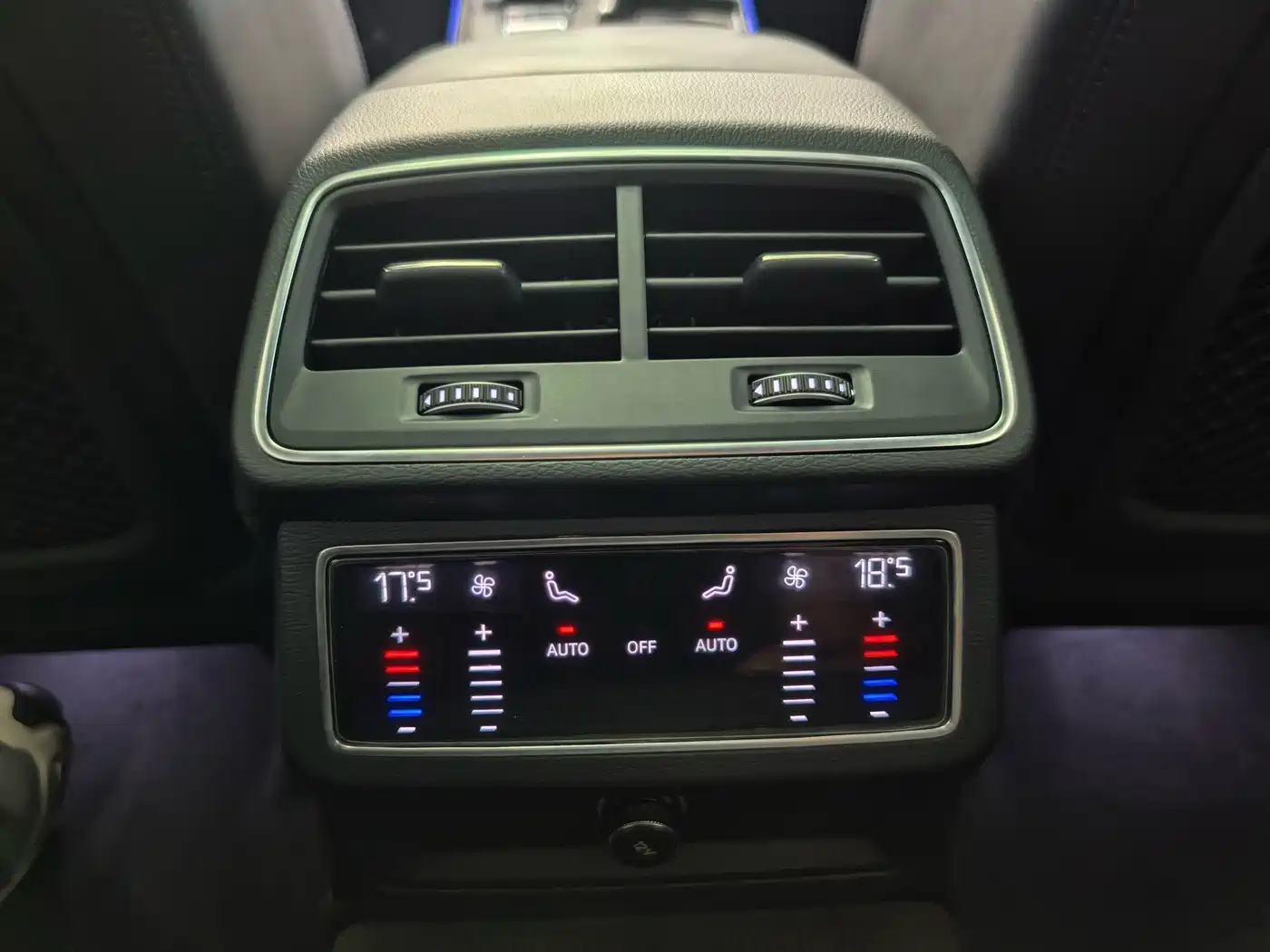 Фото 15 - Audi A7