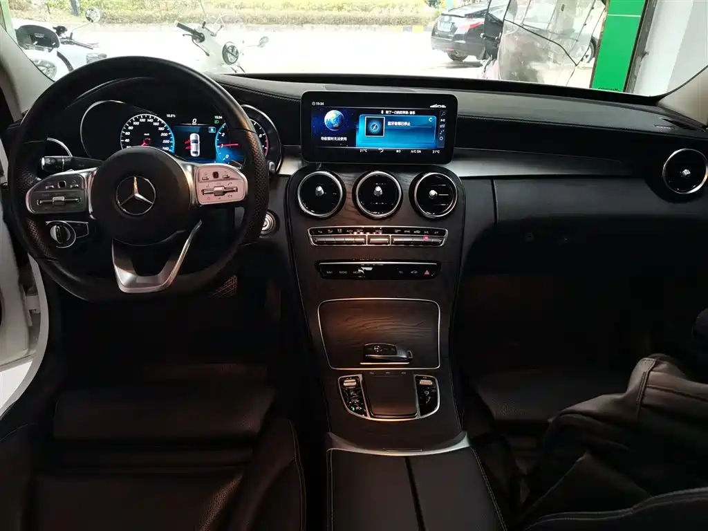 Mercedes-Benz C-Class 2020 Facelift C 200 L Fashion Sport Version фото 6