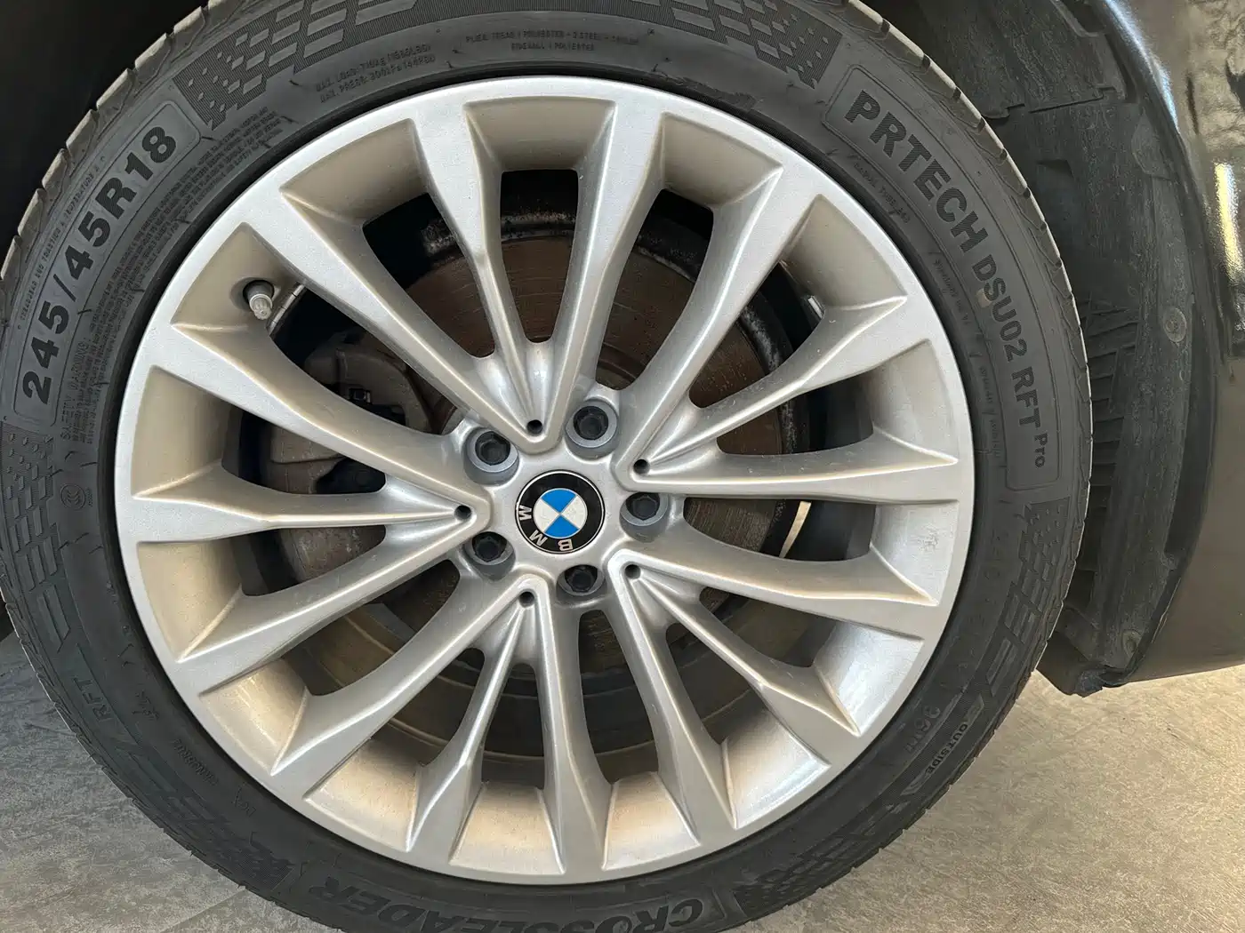 BMW 5 Series 2018 525Li Luxury Package фото 9