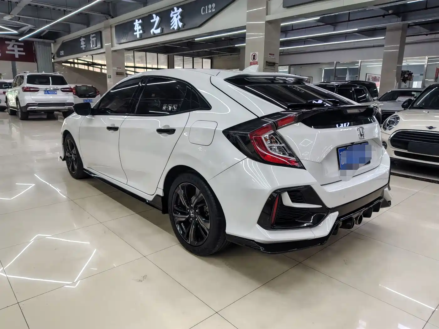 Фото 2 - Honda Civic